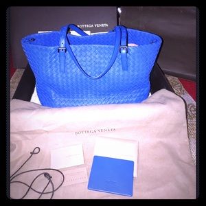 ⛔️SOLD⛔️Authentic Bottega Veneta Intrecciato Tote